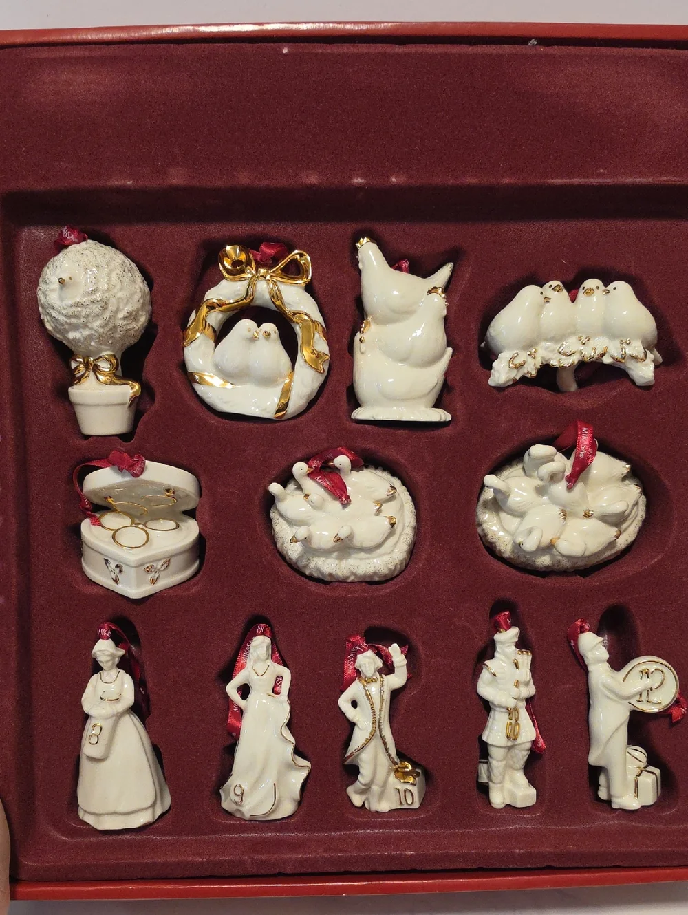 Mikasa Porcelain Holiday Figurine Ornament Set - White with Gold Accents